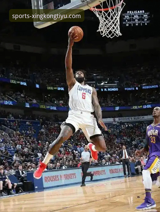 NBA战报最新动态：快船遭鹈鹕20分大逆转，莱昂纳德里程碑之夜徒留遗憾